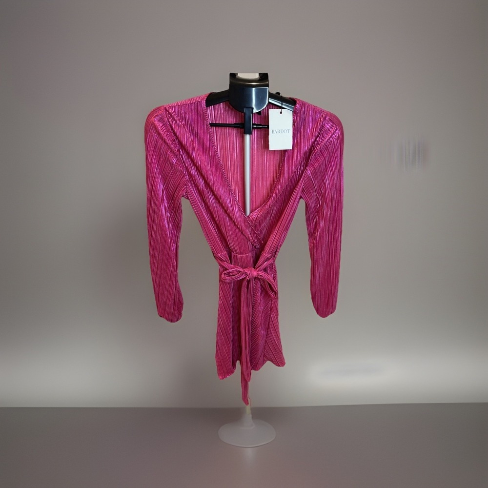 Flirty sexy‎ fairycore  Bardot Pop Pink Women's X Small Short Cocktail dress NWT